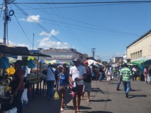 Bolivarenses se preparan para la tradición de las hallacas