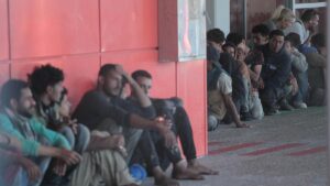 CRISIS MIGRATORIA GRECIA| Hallados 17 migrantes muertos en un bote a la deriva cerca de las costas de Creta | elperiodico.com