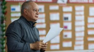 Cabello denuncia conversaciones de María Corina Machado