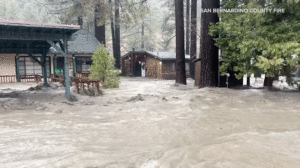 California decreta estado de emergencia tras fuertes inundaciones