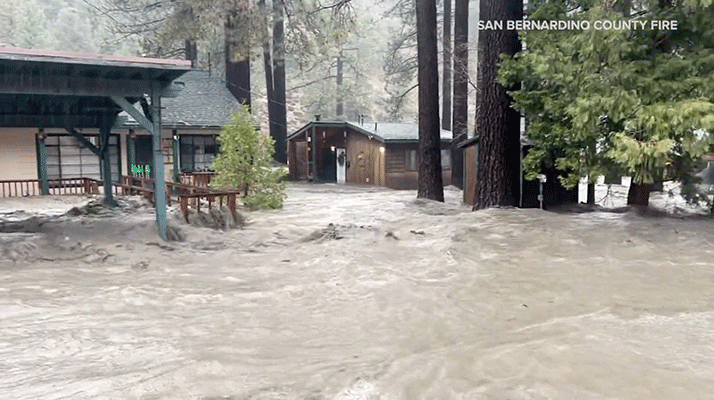 California decreta estado de emergencia tras fuertes inundaciones