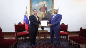 Canciller recibe credenciales del embajador de Qatar en Venezuela