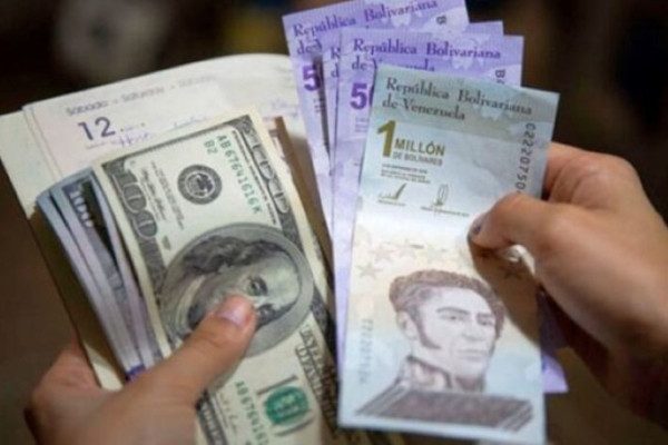 Banca y Negocios