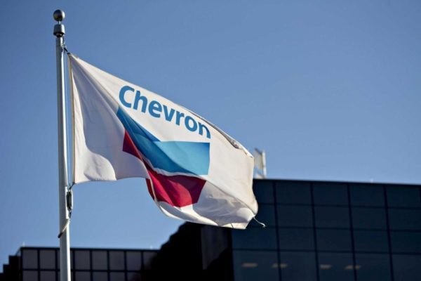 Chevron avanza con envíos de crudo desde Venezuela pese a tensiones con EEUU