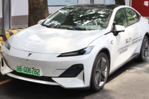 China da luz verde a los primeros coches autónomos de nivel 3. Su objetivo: ser líderes en 2035