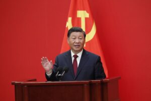 China trabaja con todas las partes para «evitar una escalada» del conflicto en Venezuela