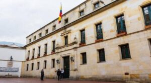 Colombia llama a unidad tras preocupación ante amenazas