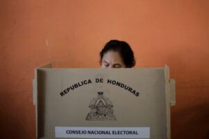Consejeras del CNE denuncian persecución para frenar resultados y alternancia en Honduras