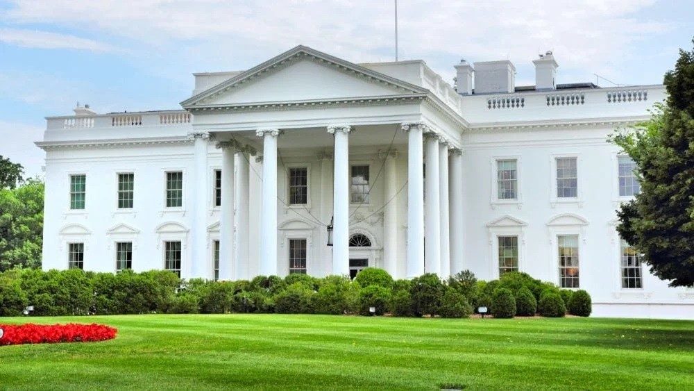 Conservacionistas demandan a Trump para que no construya salón de baile en la Casa Blanca - AlbertoNews