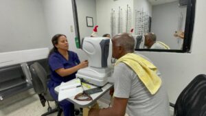 Consulta oftalmológica en $15 en Óptica HD La Guaira