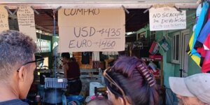 Cuba declara oficial el dólar para salir de la asfixia económica
