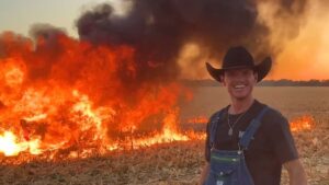 De ‘Clicks’ a Condena: YouTuber WhistlinDiesel enfrenta 1 a 6 años de prisión por incendiar su Ferrari – AlbertoNews
