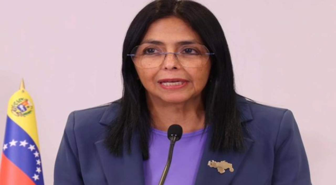 Delcy Rodríguez pide a trabajadores petroleros estar alerta