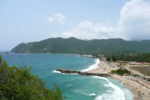 Desaparecido joven en playa Los Cocos de Ocumare este 25-Dic