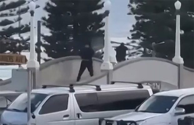 Despierta del coma el joven sospechoso de perpetrar con su padre el atentado de Sídney