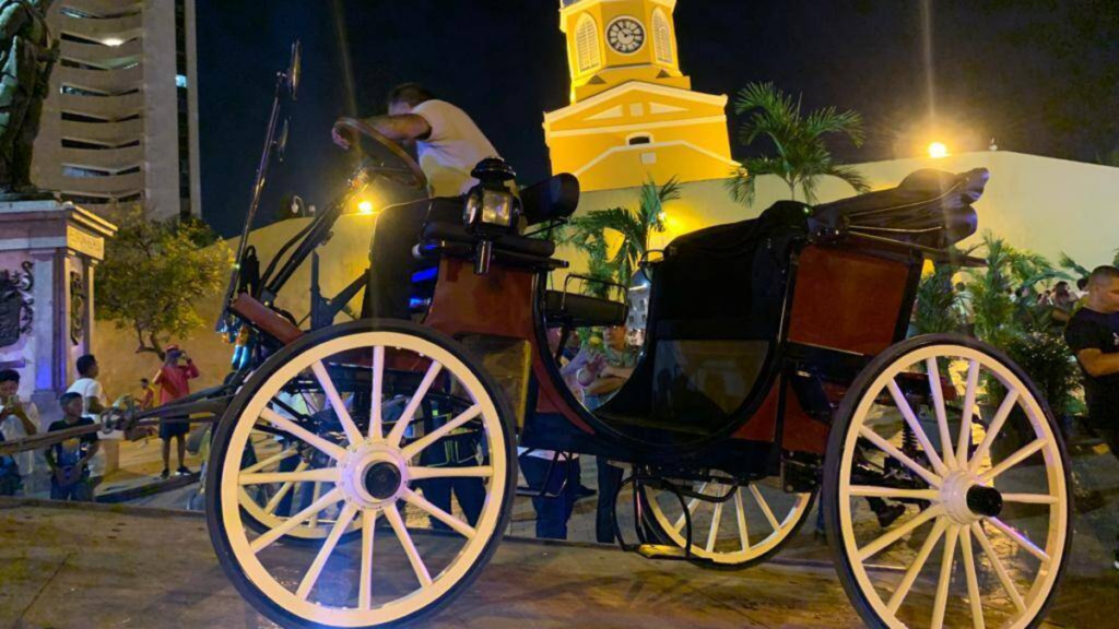 Distrito y cocheros sellan acuerdo para una transición en paz
