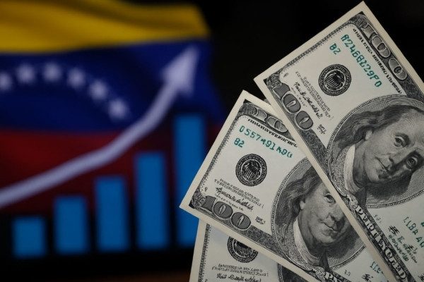 Banca y Negocios