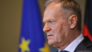 Donald Tusk en el ecuador de su mandato en Polonia – DW – 13/12/2025