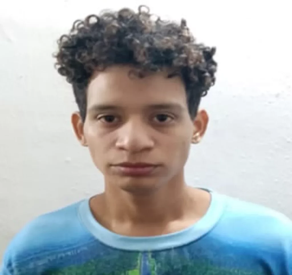 Dos adolescentes y un hombre detenido por un homicidio