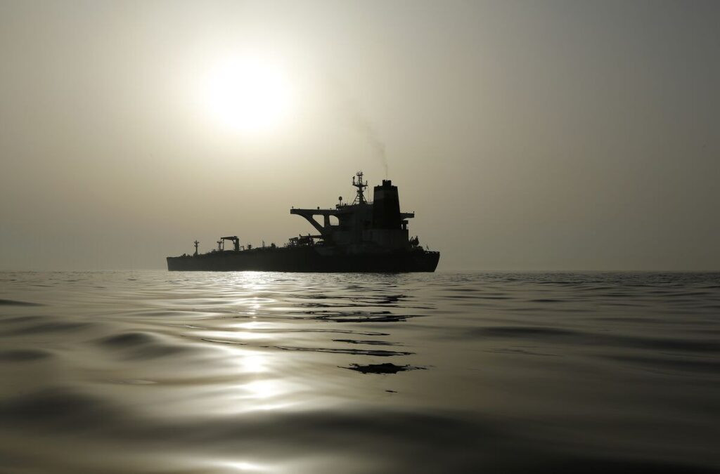 EE. UU. intercepta un tercer buque petrolero cerca de las costas de Venezuela – Diario El Luchador