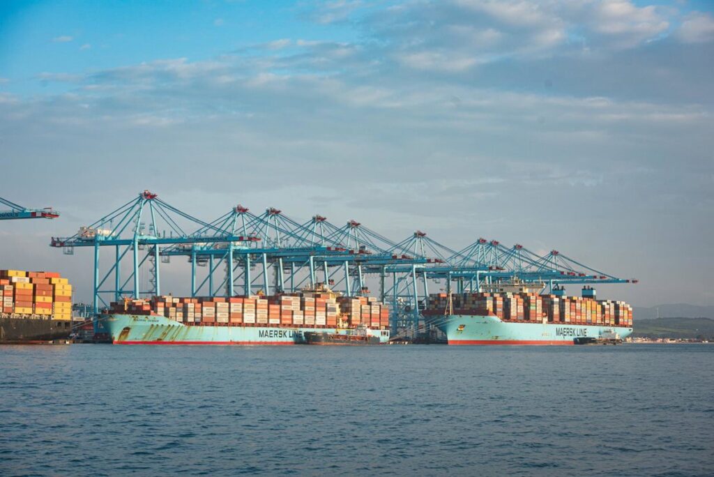EEUU propone cerrar sus puertos a buques españoles por negar escalas de barcos estadounidenses con armas a Israel