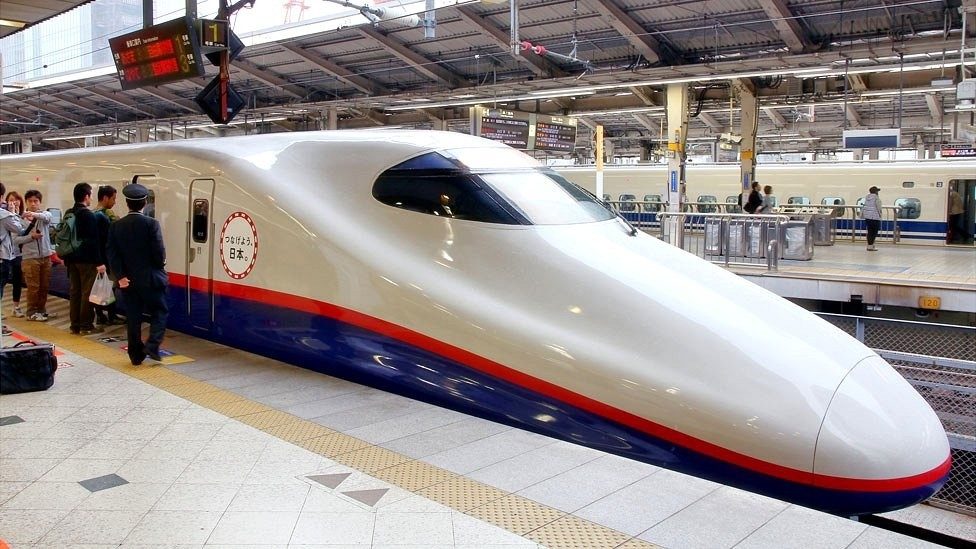East Japan Railway suspendió parcialmente las operaciones del tren bala tras terremoto en Japón - AlbertoNews