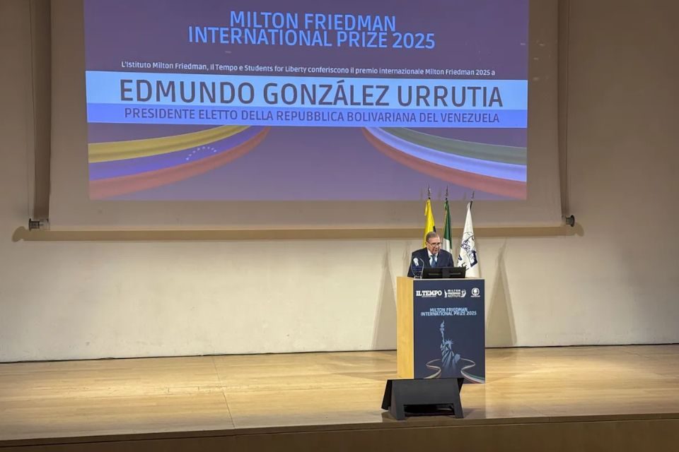 Edmundo González asistirá a la entrega del Nobel de la Paz