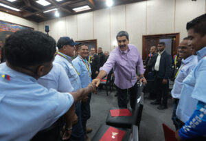Ejecutivo nacional condecora a la brigada internacional Cuba-Venezuela