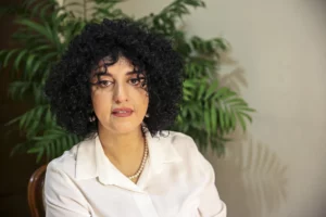 El Comité Nobel insta a Irán a liberar de inmediato y sin condiciones a la activista Narges Mohammadi – AlbertoNews