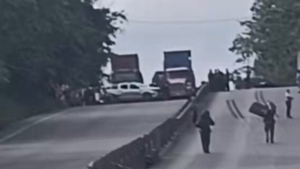 El Ejército y la Policía evitaron una tragedia al desactivar cilindro bomba en la vía que va de Cali a Buenaventura; esto informaron las autoridades