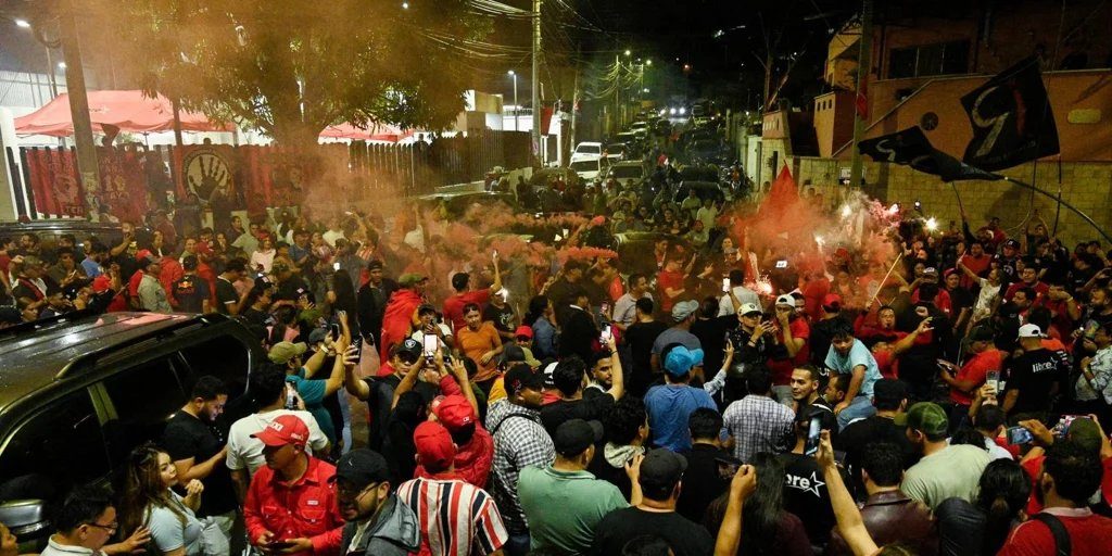 El Gobierno de Honduras intenta anular las elecciones ante su estrepitoso fracaso