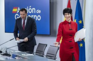 El Gobierno se opone a una posible abstención del PSOE para que Guardiola no dependa de Vox | europapress.es