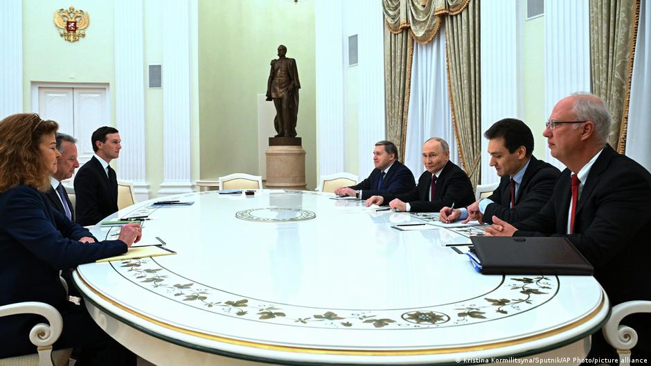 El Kremlin y la Casa Blanca sin acuerdo sobre Ucrania – DW – 03/12/2025