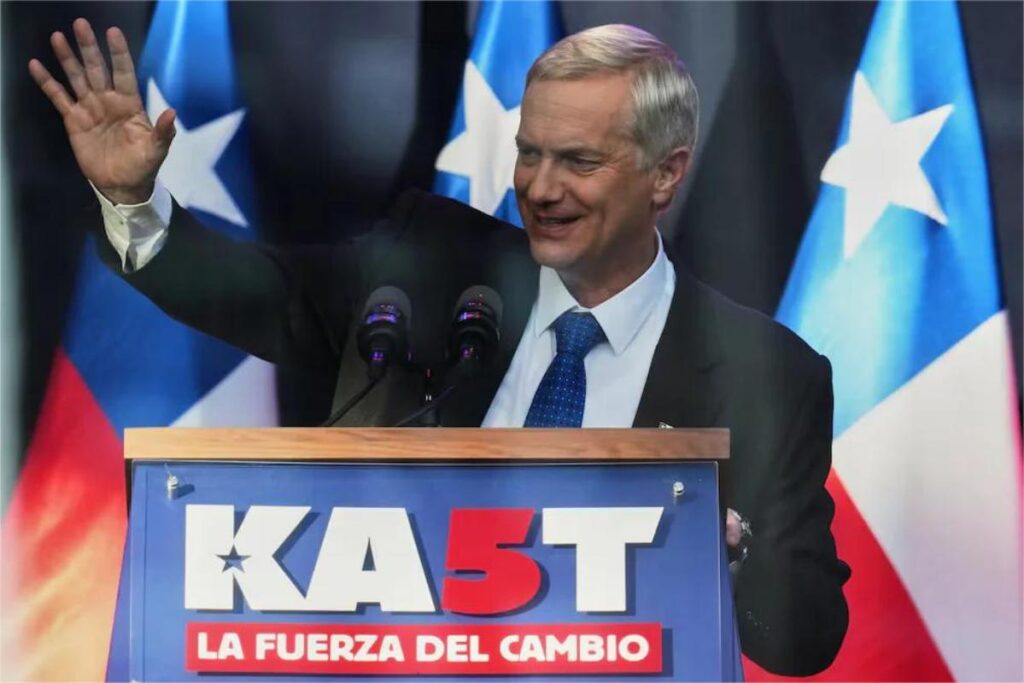 El candidato de extrema derecha José Antonio Kast arrasa en el balotaje en Chile