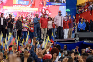 El nuevo buró político de Venezuela: los chavistas que acompañan a Maduro frente a EEUU