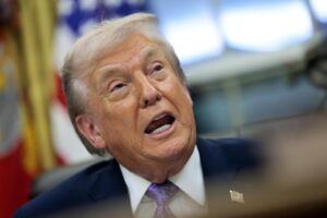 El sospechoso del tiroteo en una universidad de EE.UU. no está detenido, rectifica Trump – AlbertoNews