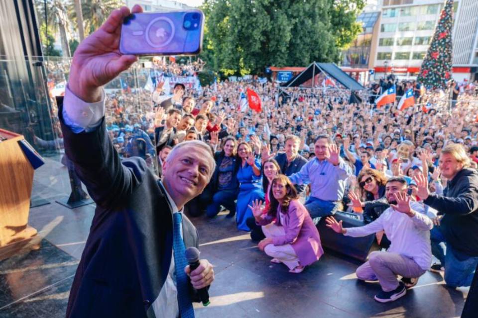 El voto castigo en Chile: por qué Kast arrasó y sepultó el experimento de Boric