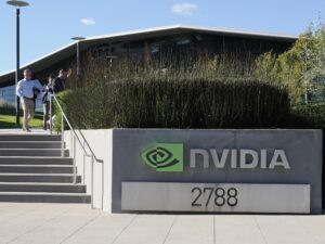 En el año 2025 la Inteligencia Artificial por fin se quitó «la capa de invisibilidad»