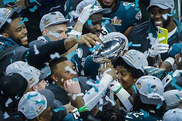 Enero: Super Bowl, fútbol, béisbol y automovilismo agitaron el deporte de América en enero