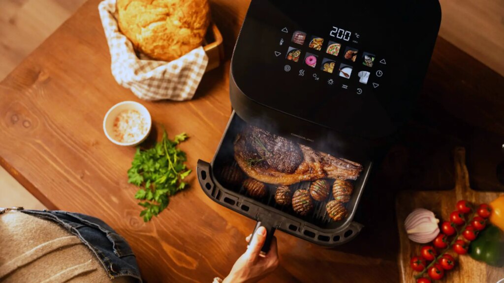 Esta freidora de aire con grill ha sido 'top' ventas del Black Friday y sigue a un precio irresistible
