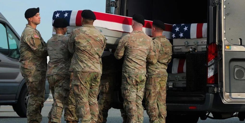 Estados Unidos bombardea posiciones del Estado Islámico en Siria tras la muerte de soldados estadounidenses