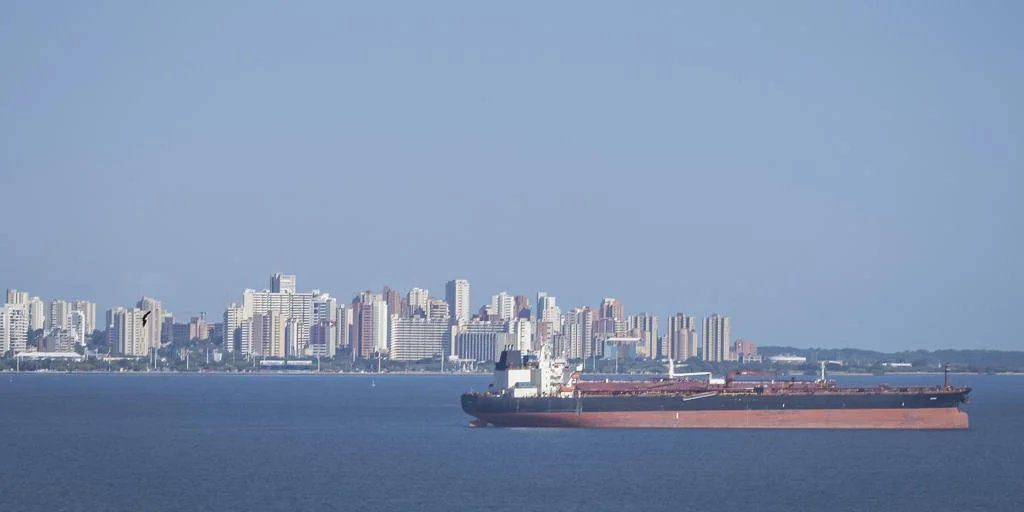 Estados Unidos intercepta y confisca un petrolero frente a las costas de Venezuela
