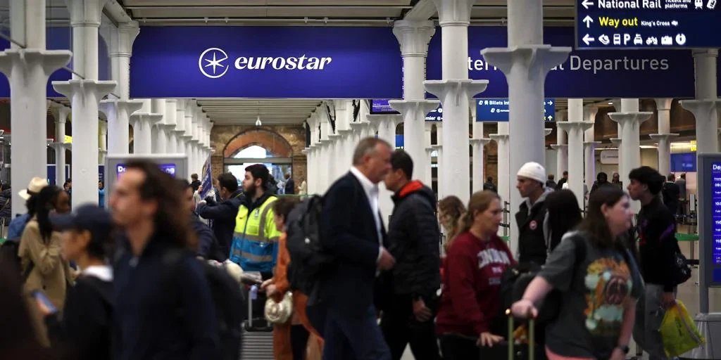 Eurostar suspende hasta nuevo aviso todos los trenes entre Londres, París, Ámsterdam y Bruselas