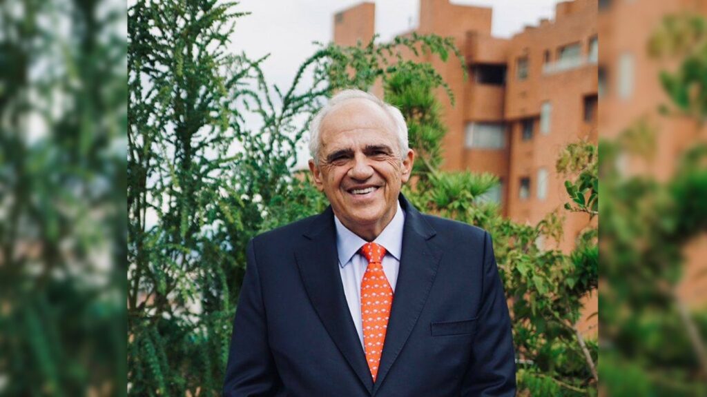 Expresidente colombiano Samper critica a Trump por dar "trato de criminales" a migrantes - AlbertoNews