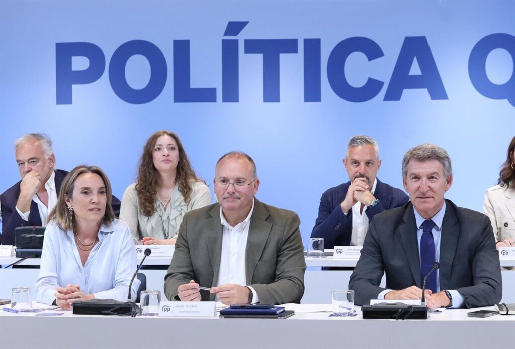 Feijóo exprime el 'me too' del PSOE y aprovecha los casos de acoso para "desgastar" a Montero