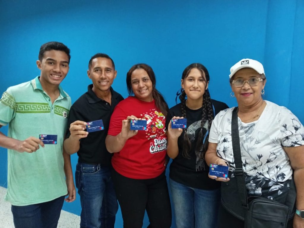 Fondo Bolívar realizó jornada de bancarización para emprendedores de Angostura del Orinoco