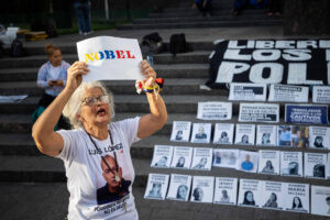 Foro Penal ha verificado solo 61 de las 99 excarcelaciones anunciadas por el chavismo en Venezuela
