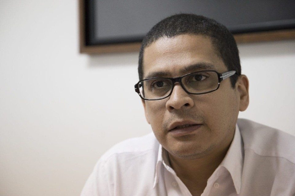 "Fue operado de las vías digestivas"