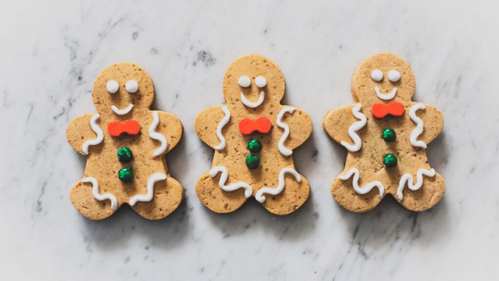 Galletas de jengibre saludables, una receta con la que triunfar en Navidad por menos de 3 euros la ración