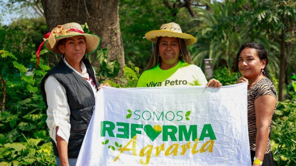 Gobierno desempolva ley y faculta a la ANT para comprar tierras a entidades financieras con el fin de beneficiar a campesinos y comunidades étnicas